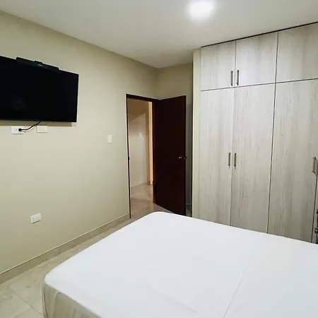 Ncg Suite Comegua Guayaquil Exterior photo
